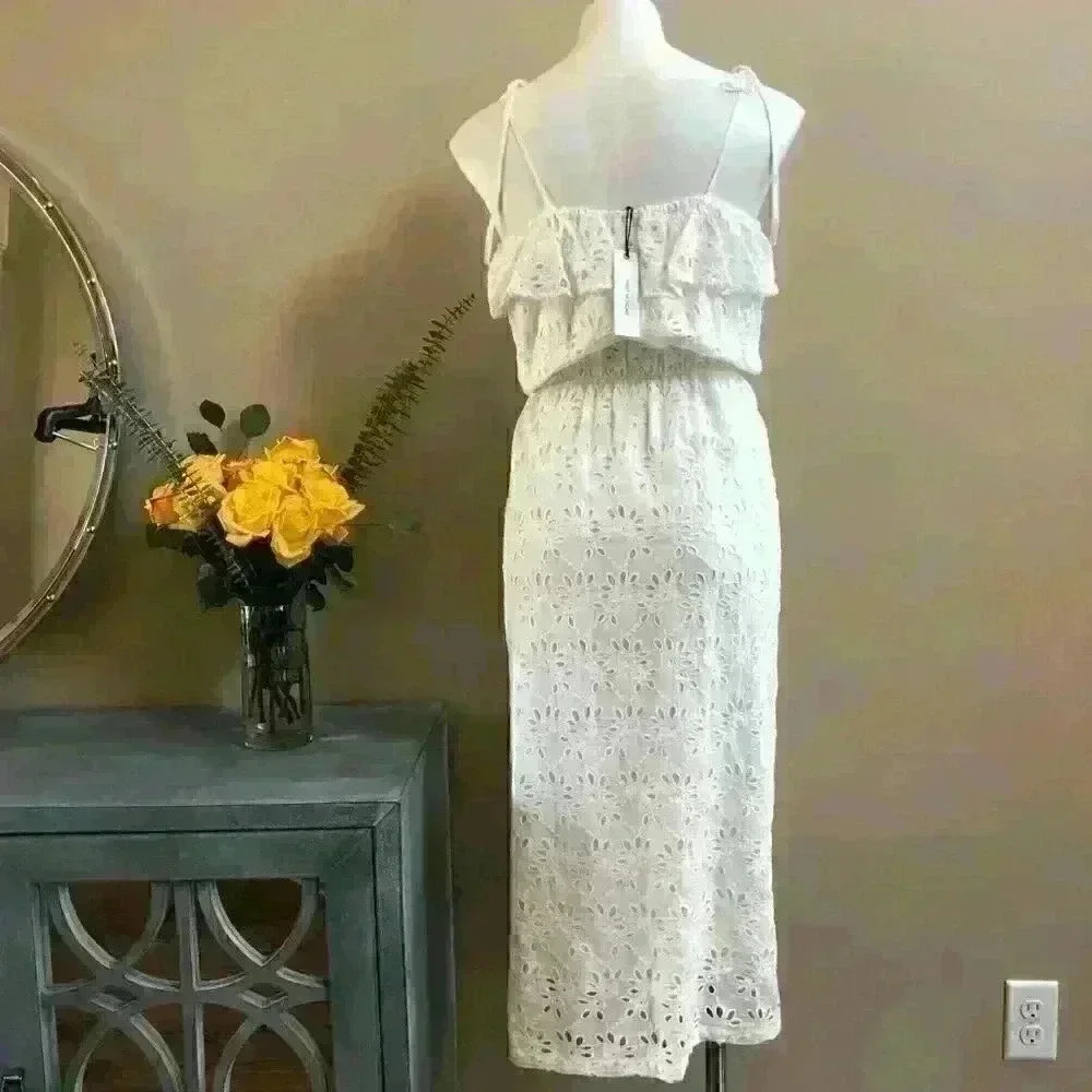 First Monday Ivory Midi Dress - Picture 3 of 8